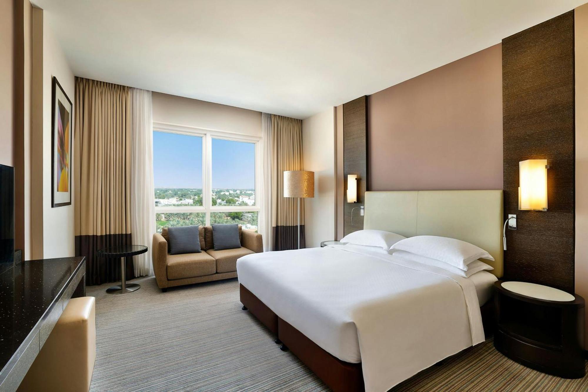 Four Points By Sheraton Al Ajn Exteriér fotografie