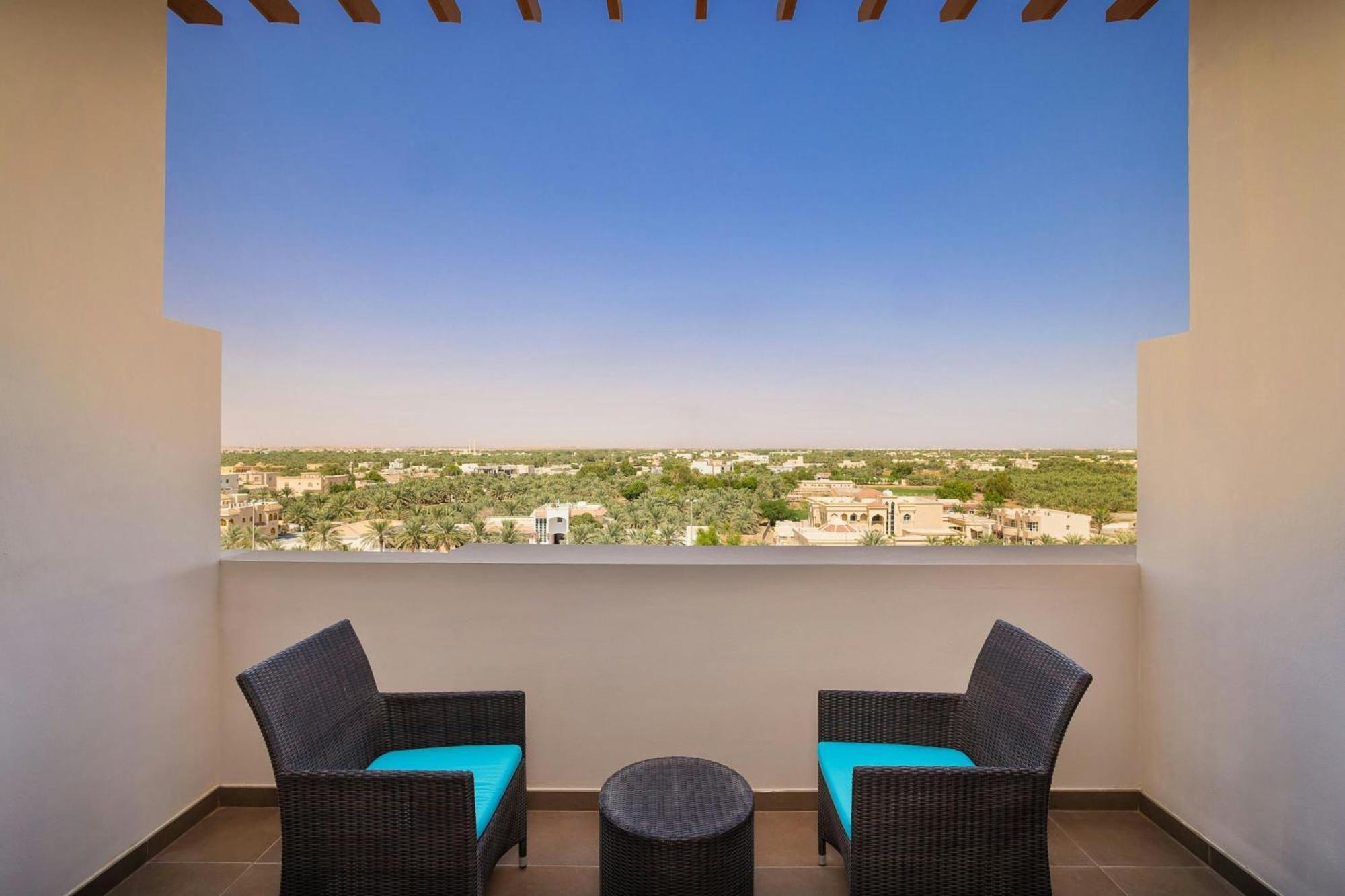 Four Points By Sheraton Al Ajn Exteriér fotografie